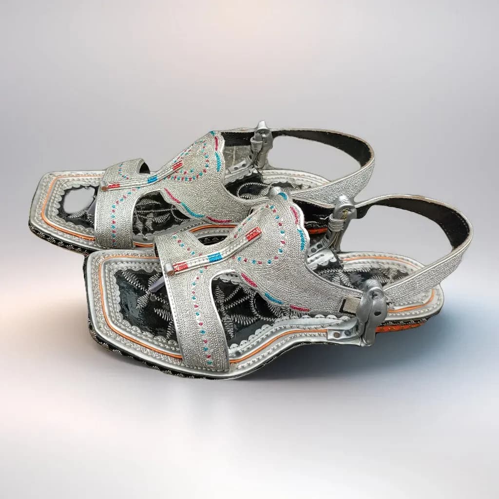 Zari Chappal